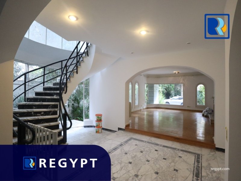 Sunny and airy ground floor for rent in maadi
