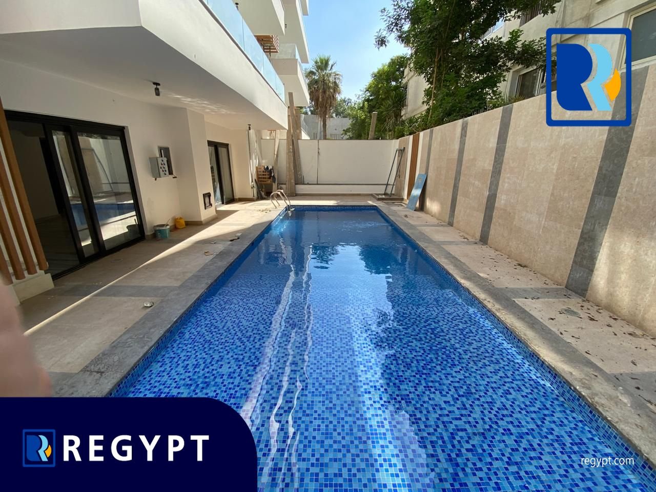 Private pool