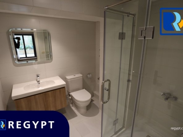 Bathroom new finishing for rent in a ground floor in maadi