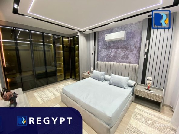 Furnished Bedroom in a High-end Apartment For Rent