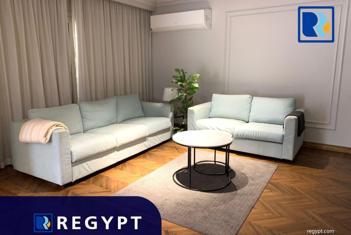 living room in a Modern Ground floor For Rent in maadi