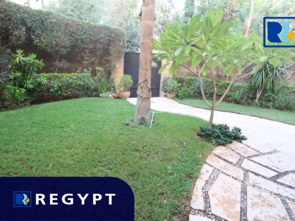 Big Garden in a Ground Floor With Pool for rent in maadi
