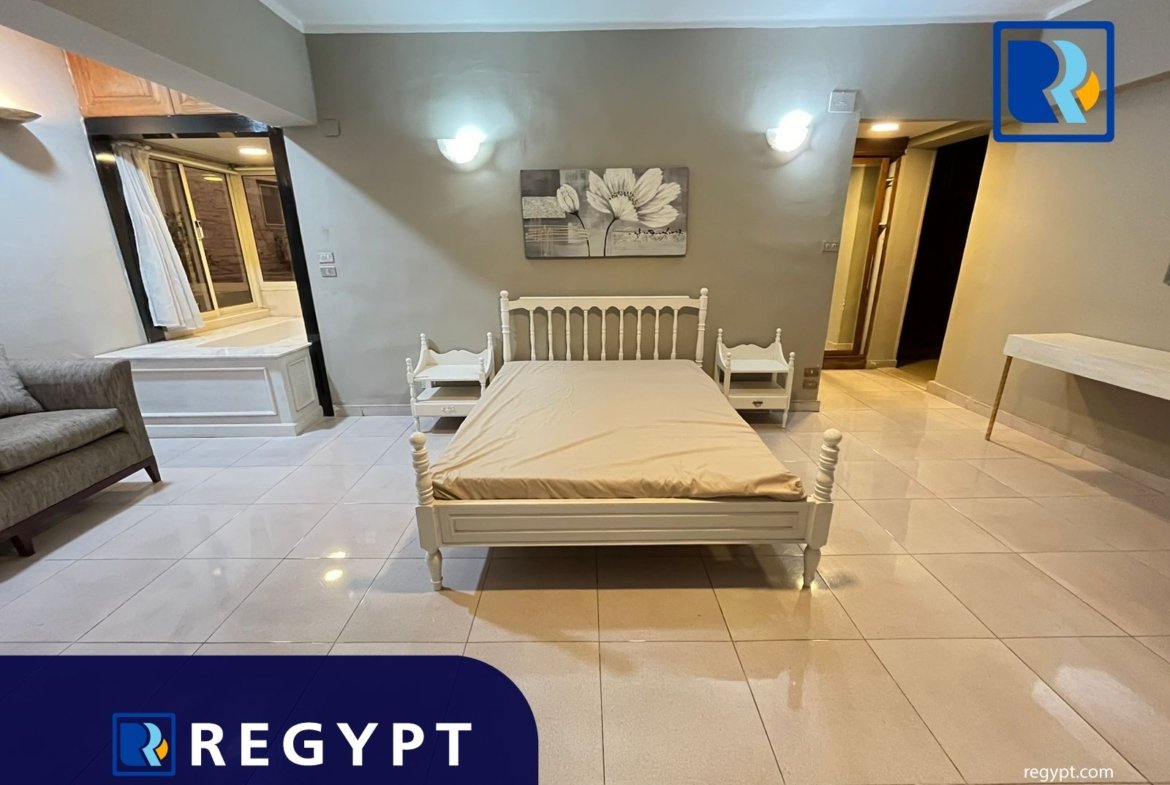 Bedroom with wide space