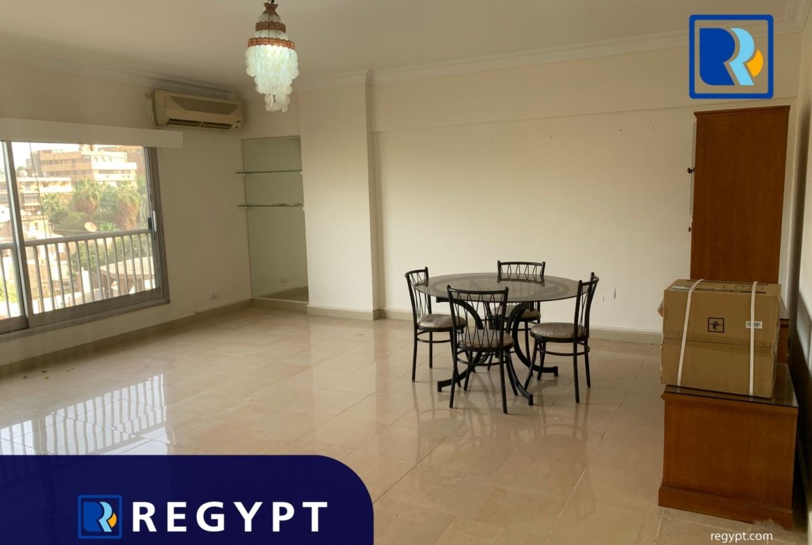 Dining area in a Nice looking View Apartment