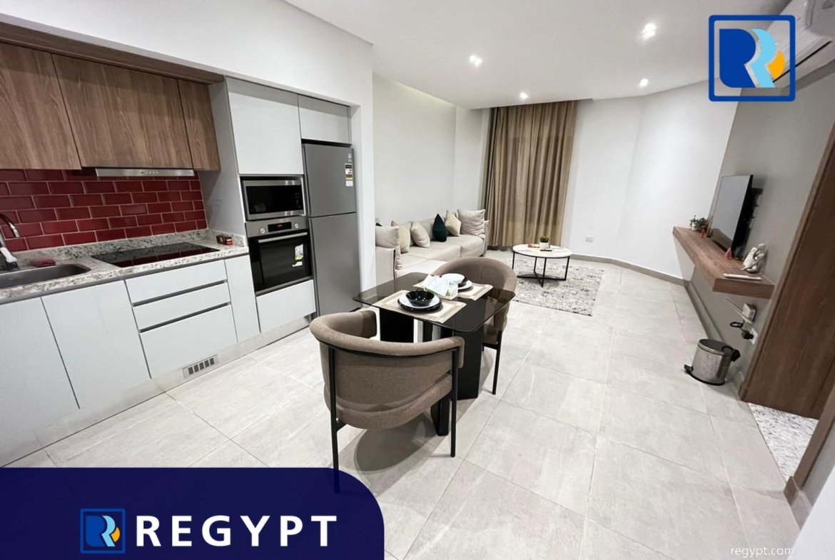 Studio with new finishing and open kitchen