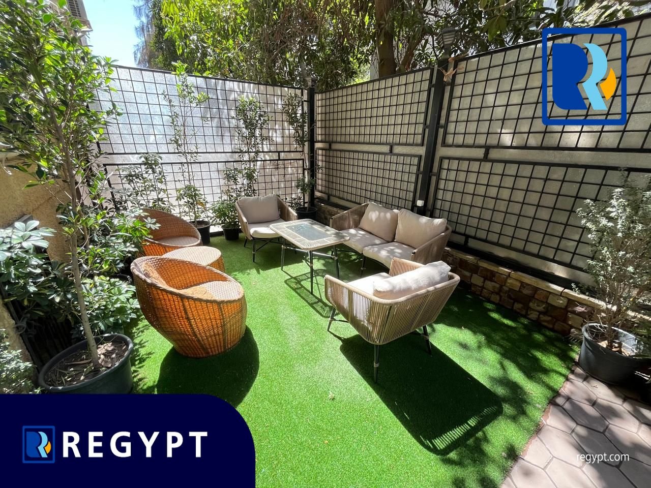 Ground-floor with Stunning Garden and sunny atmosphere in maadi sarayat