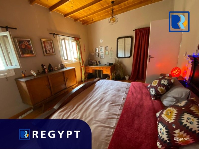 Comfy bedrooms and airy atmosphere in penthouse for rent in maadi