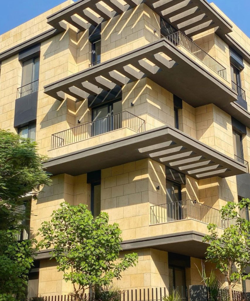 Building-of-Royal-garden4-in-maadi-popular Residential Compounds In Maadisarayat-apartment-for-rent-in-maadi